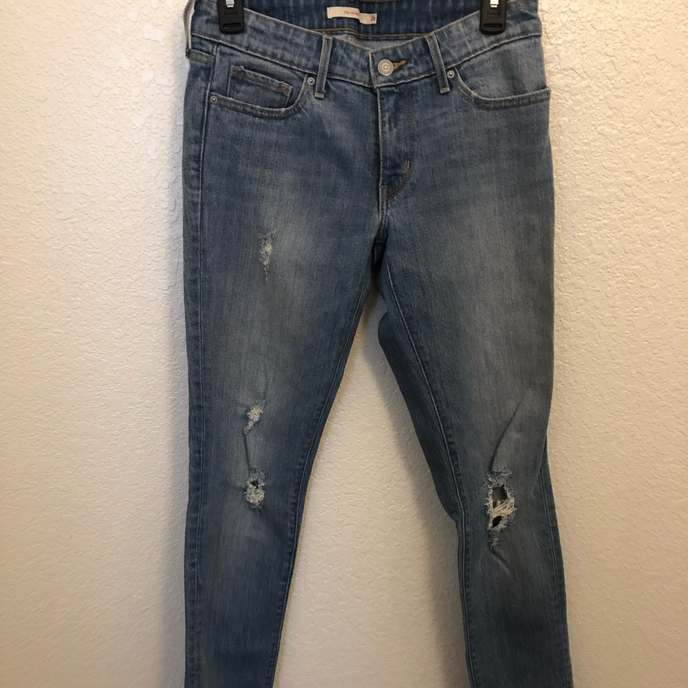 711 Levi’s Skinny